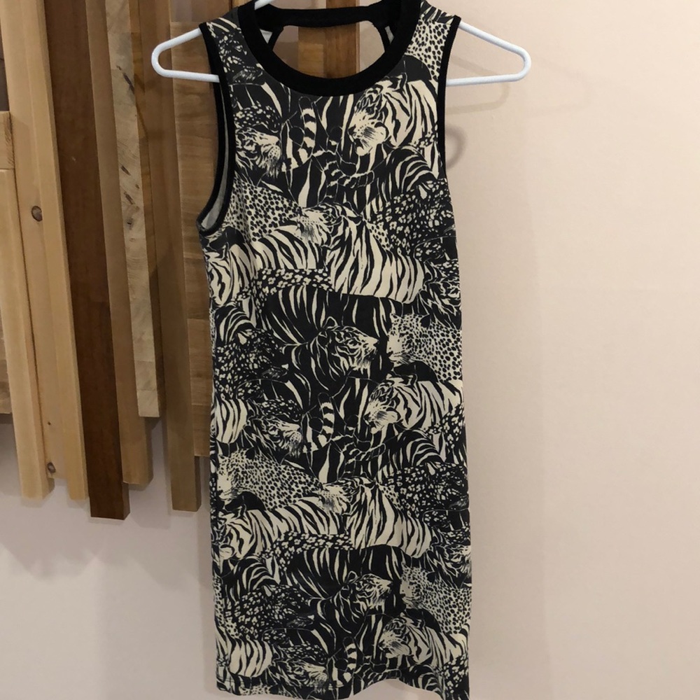 Stretchy bodycon mini dress